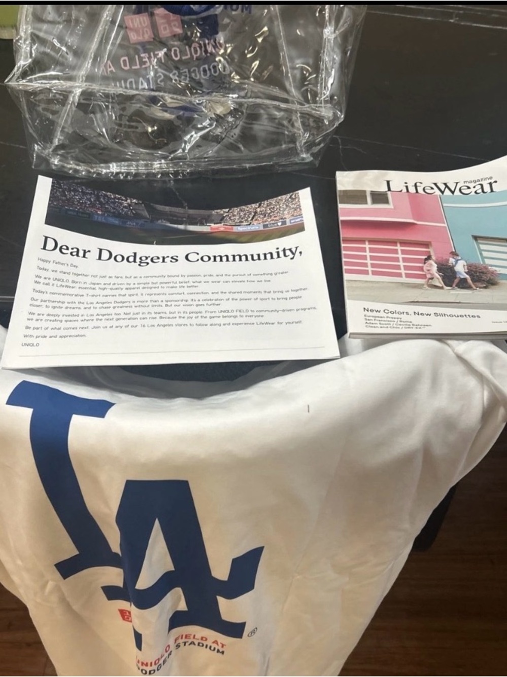 UNIQLO Los Angeles Dodgers Father’s Day Short-Sleeve Tee. Brand new.